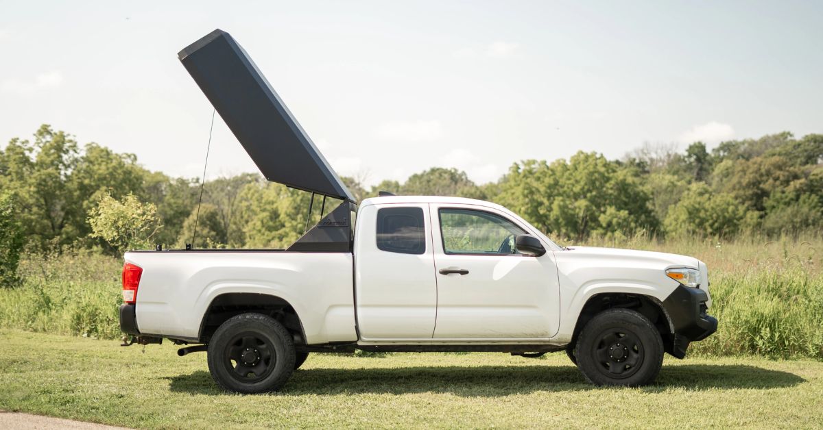 10 Essential Pickup Truck Accessories for Contractors