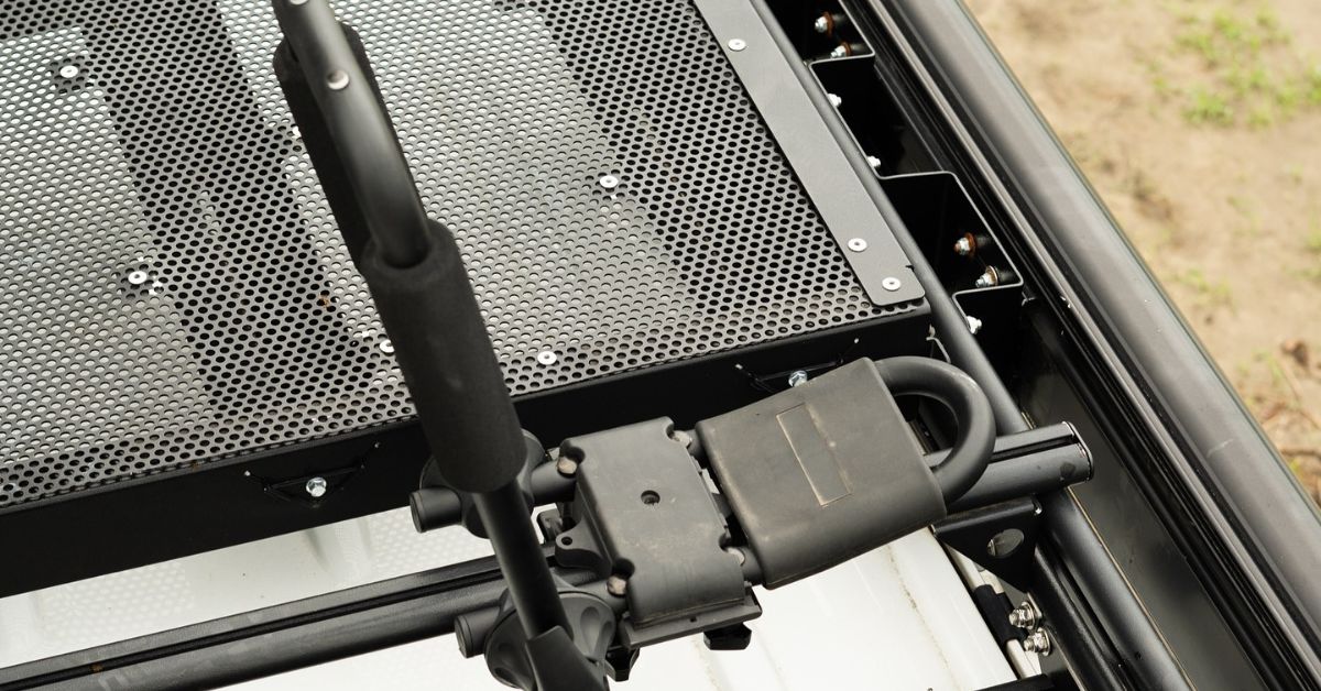 Camping Gear You Can Easily Transport With Roof Racks