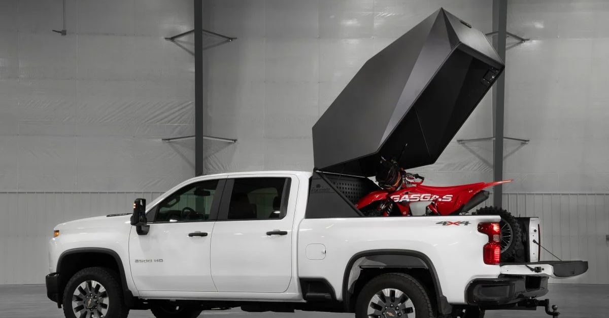 8 Security Features of Truck Bed Toppers